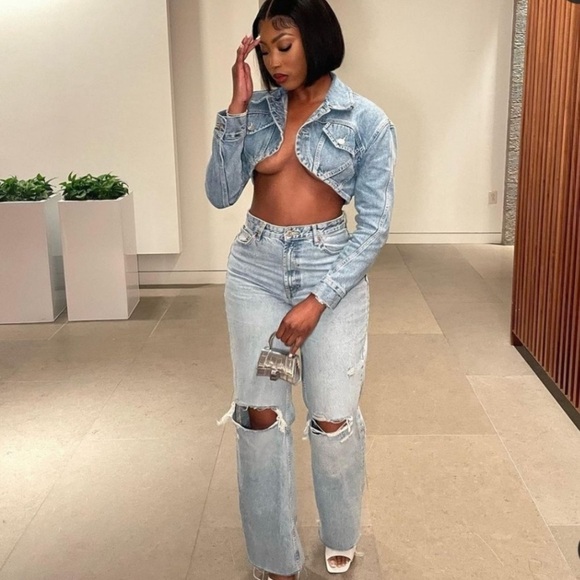 ZARA Cropped Denim Jean Jacket Size M BNWT - Picture 1 of 14